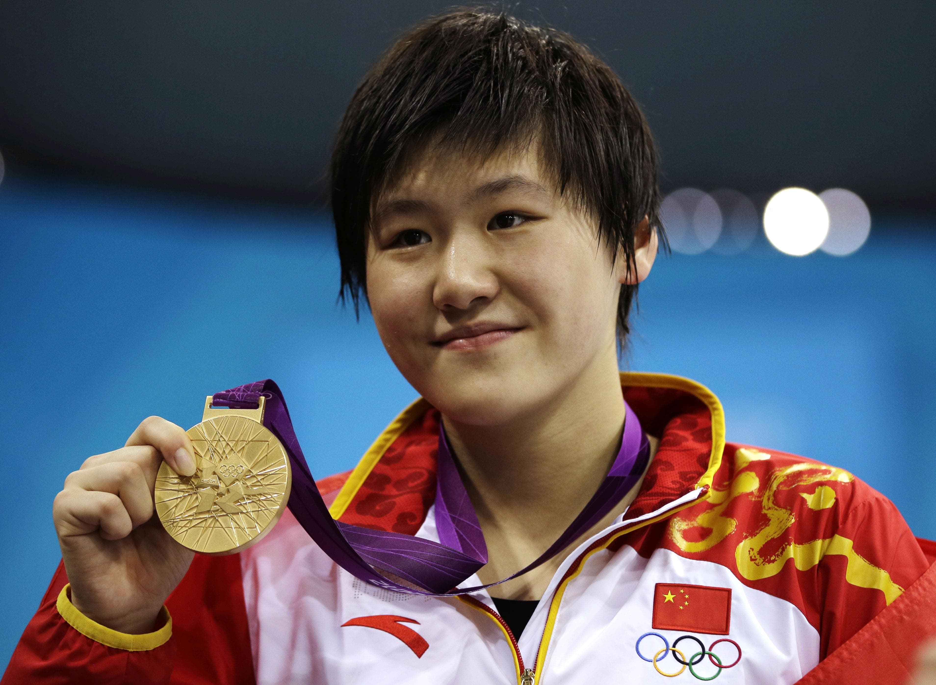 Chinese Swimmer's Gold Standard Under Suspicion | Only A Game