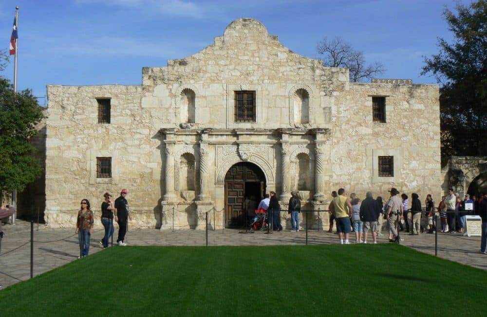Alamo And River Walk Vie To Be Top Tourist Attraction In