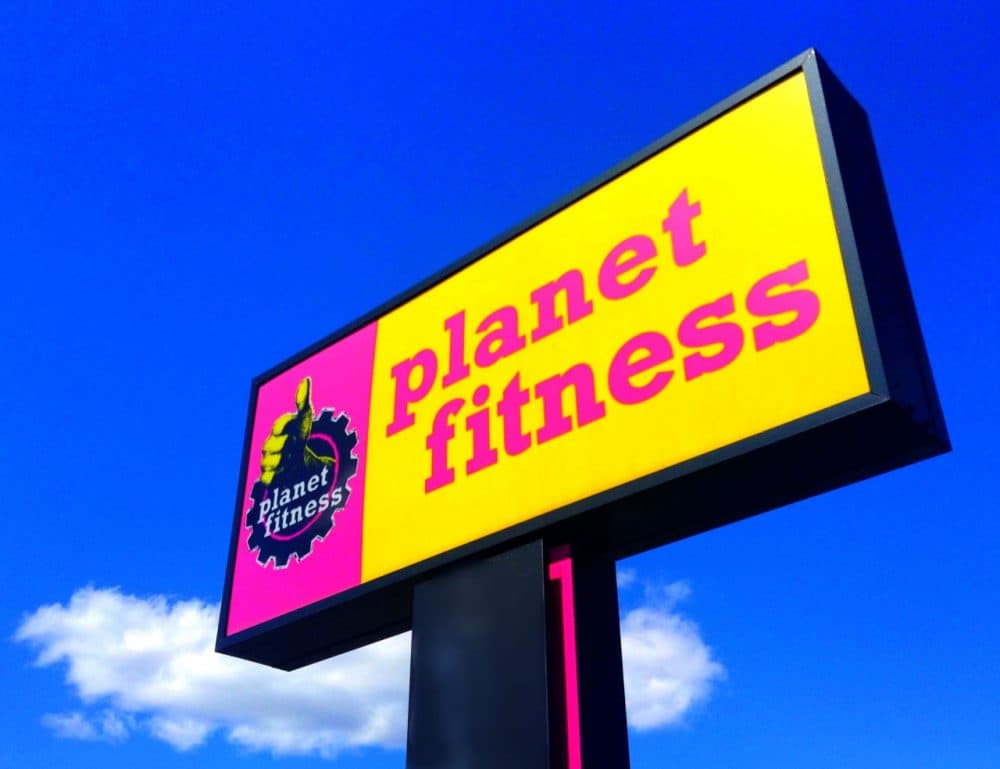 lawsuit-challenges-transgender-locker-room-access-at-planet-fitness