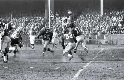 Marchetti was a force on defense during the 1958 NFL Championship. (Hy Peskin/Sports Illustrated)
