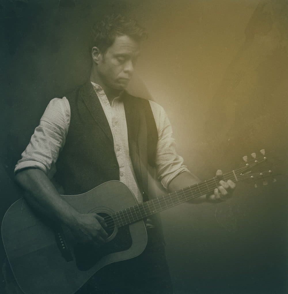 A New Album From Soul-Steeped, Soft-Rocking Folkie Amos Lee | The ARTery