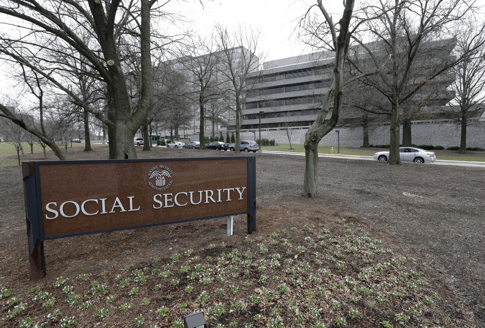 social-security-higher-income-americans-to-pay-more-benefit-barely