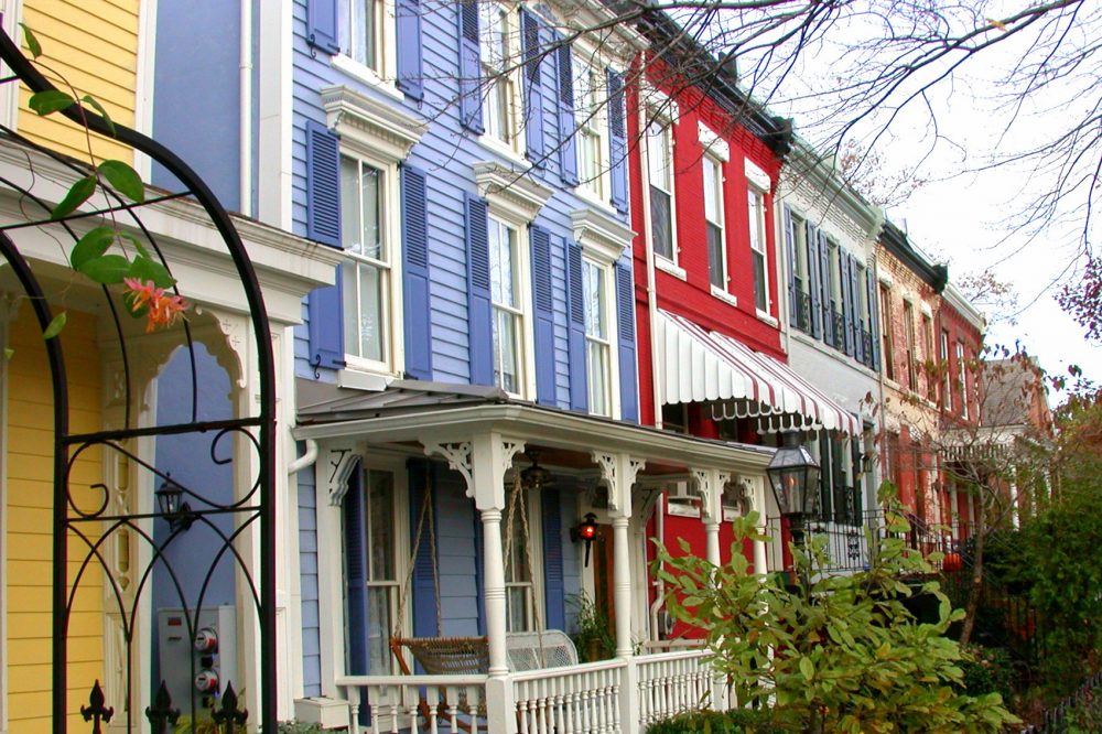 Row houses in Washington, D.C. (davebailey/Flickr)