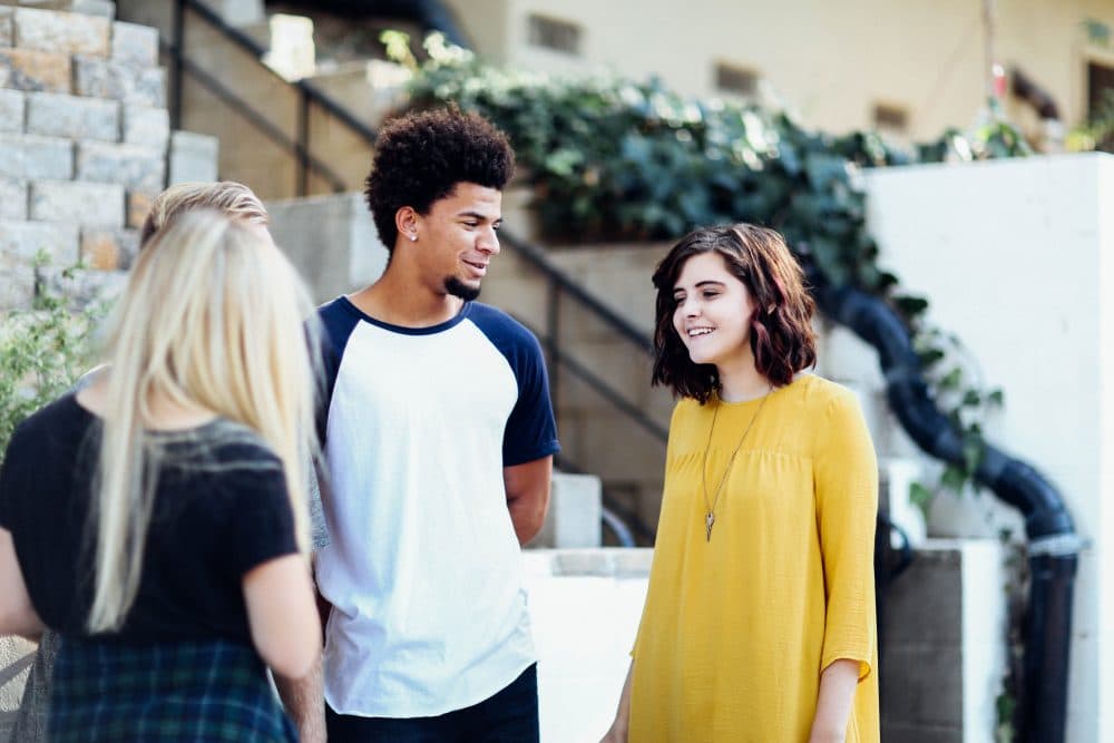 Him: Do you have a boyfriend? Me: No. (Photo: Alexis Brown/Unsplash)