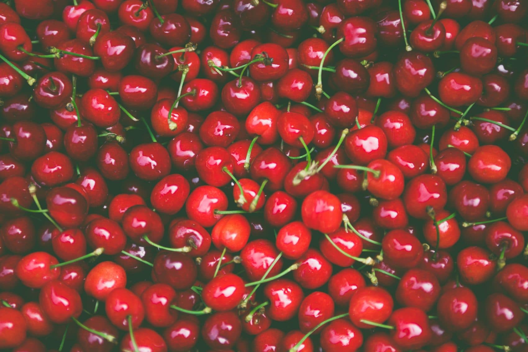 Everything You Need To Know About Buying Storing And Eating Cherries