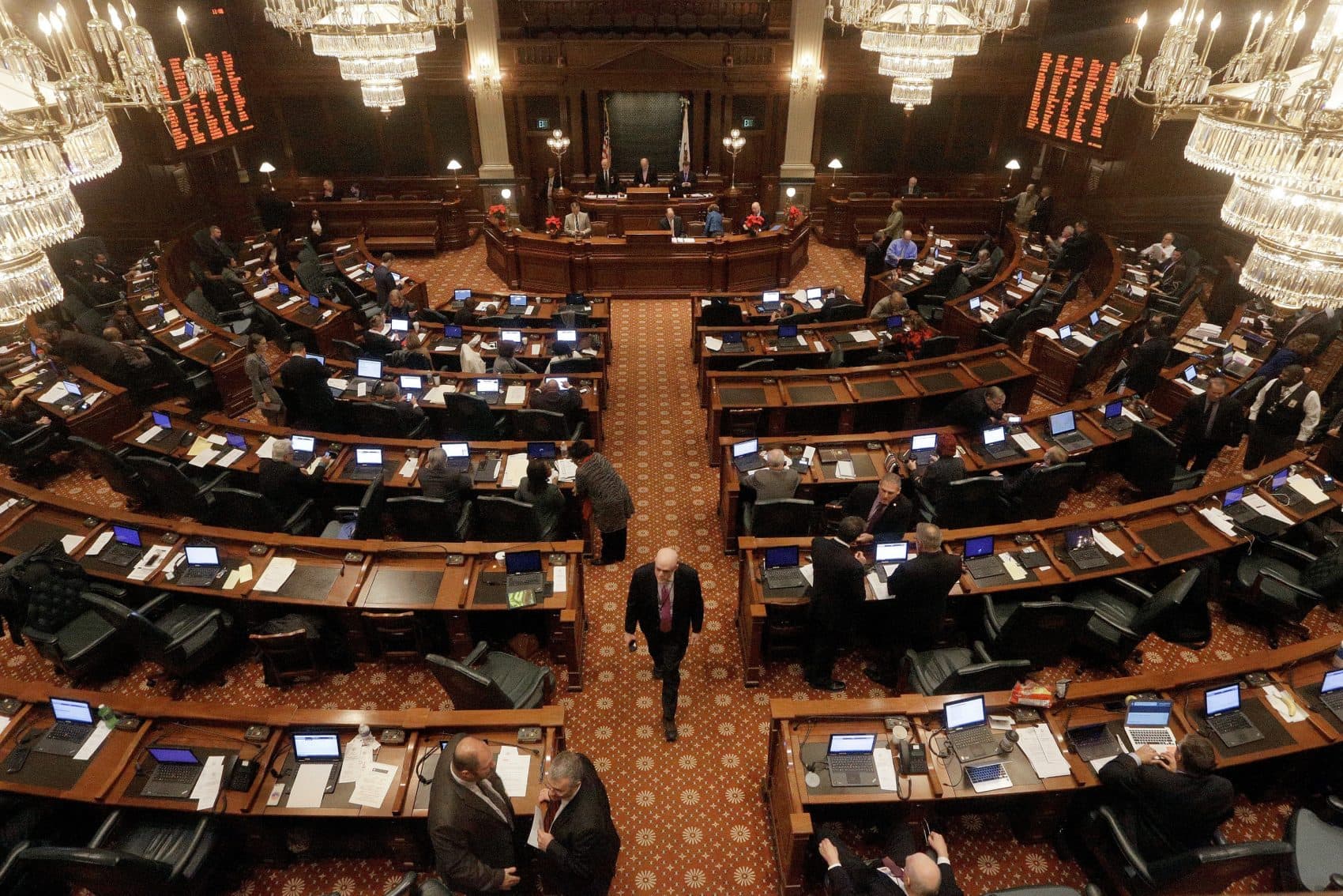 Illinois Lawmakers Convene Special Session As Budget Deadline Looms
