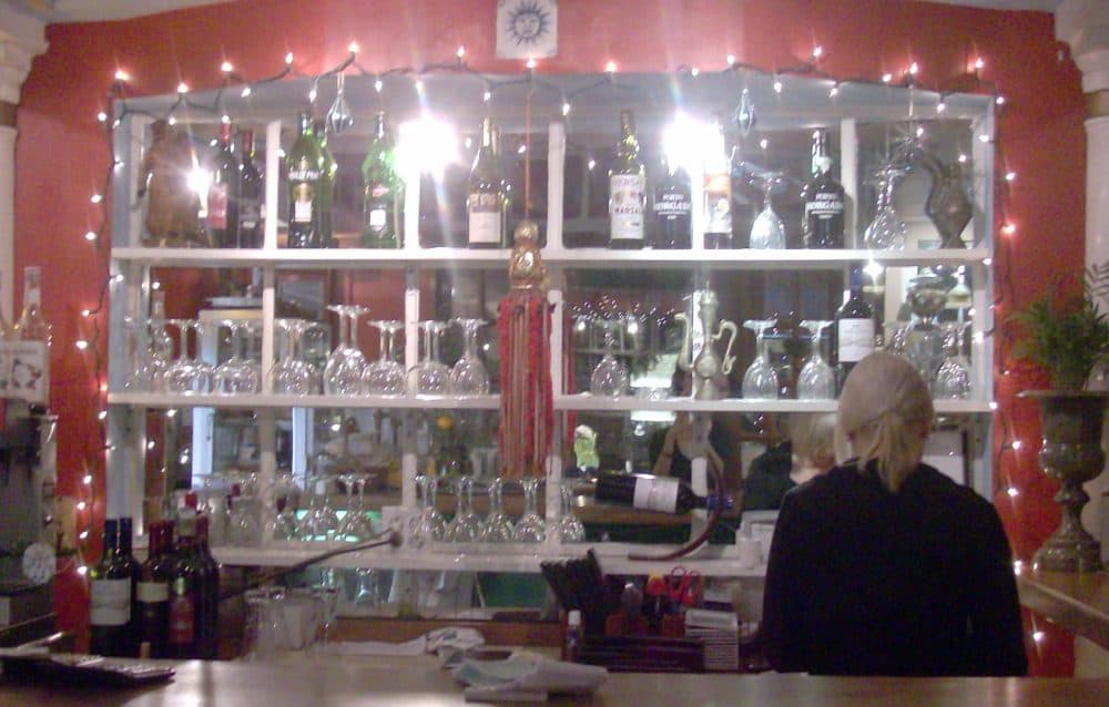 (Cafe Algiers/Facebook)