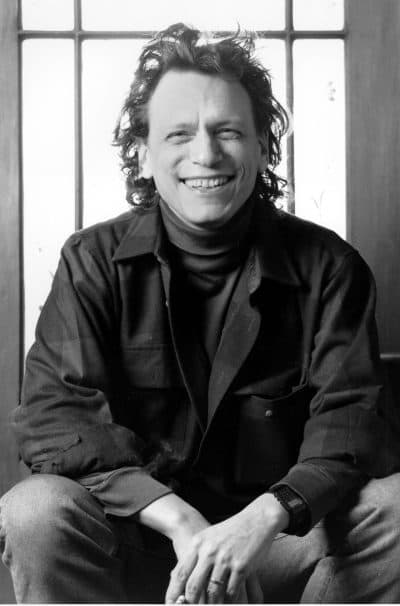 Playwright Michael Weller poses in New York City on Feb. 22, 1988. (Rene Perez/AP)