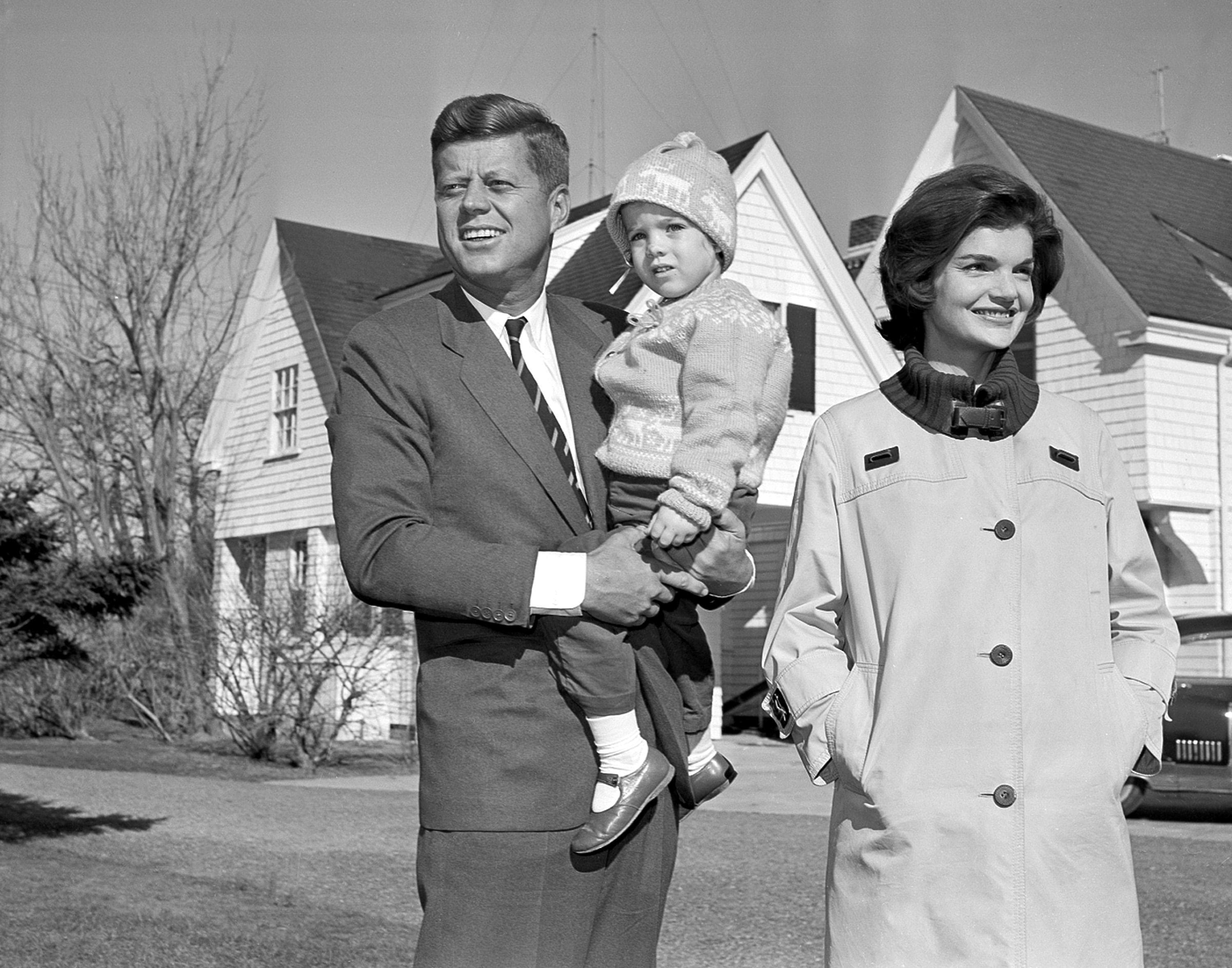 Caroline Kennedy Discusses Her Mother S Role In Preserving U S History Wbur News