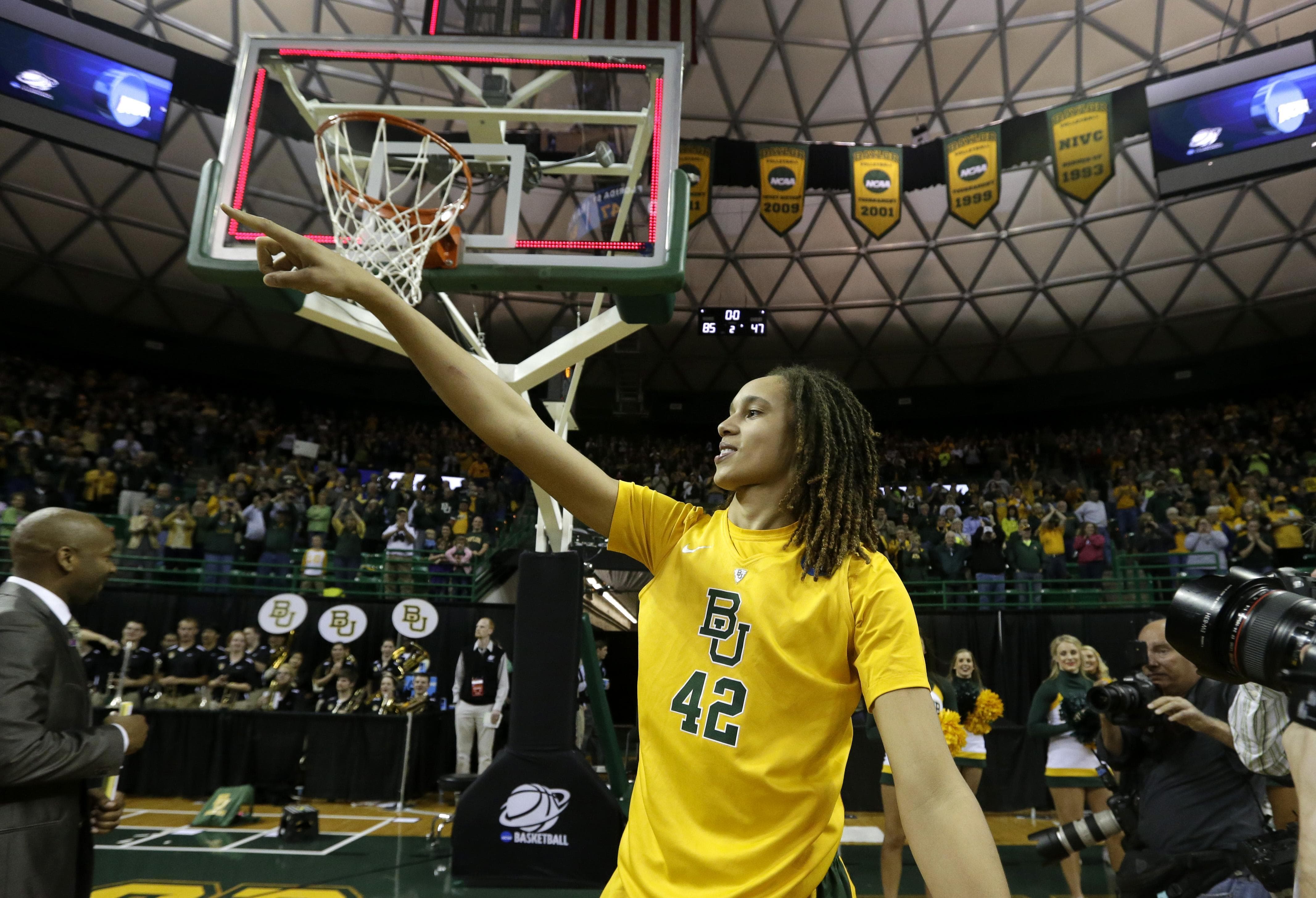 Brittney Griner S Success Attracts Criticism Only A Game