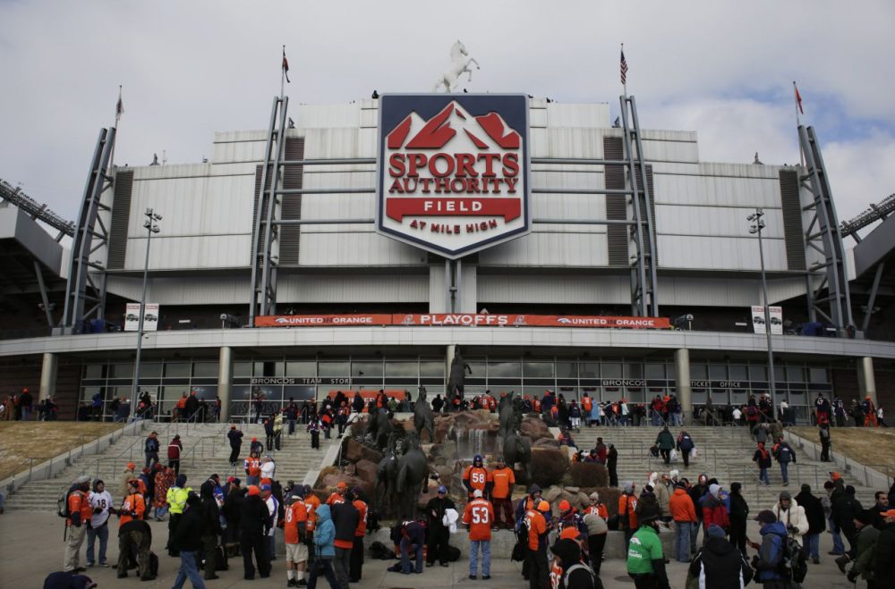 Denver's Sports Authority Field, host of Saturday's AFC Championship, is a tough place for visitors because of its noise and high altitude. (Joe Mahoney/AP)
