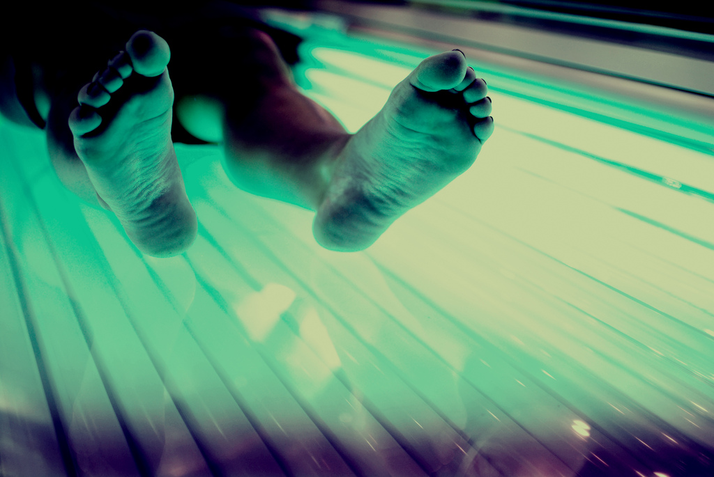 How To Use A Tanning Bed Without Burning 8745