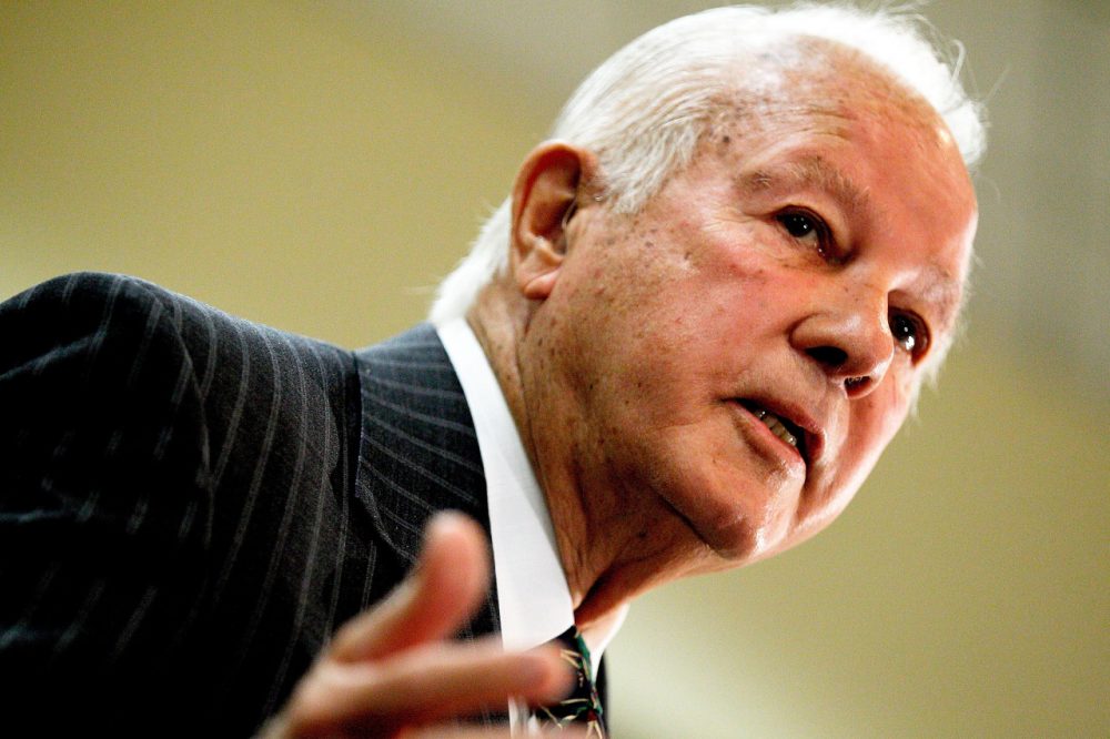 BATON ROUGE, LA - MARCH 17: Former Louisiana Gov. Edwin Edwards, 86, announces his run for U.S. Congress at the Belle of Baton Rouge Hotel on March 17, 2014 in Baton Rouge, Louisiana. Edwards spent eight years in prision following a felony conviction arising from the licensing of riverboat casinos in his fourth term as Governor. (Photo by Sean Gardner/Getty Images)