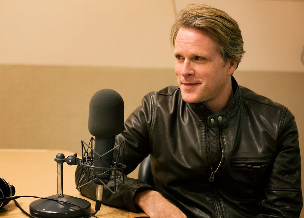 Cary Elwes in WBUR's studios. (Robin Lubbock/WBUR)