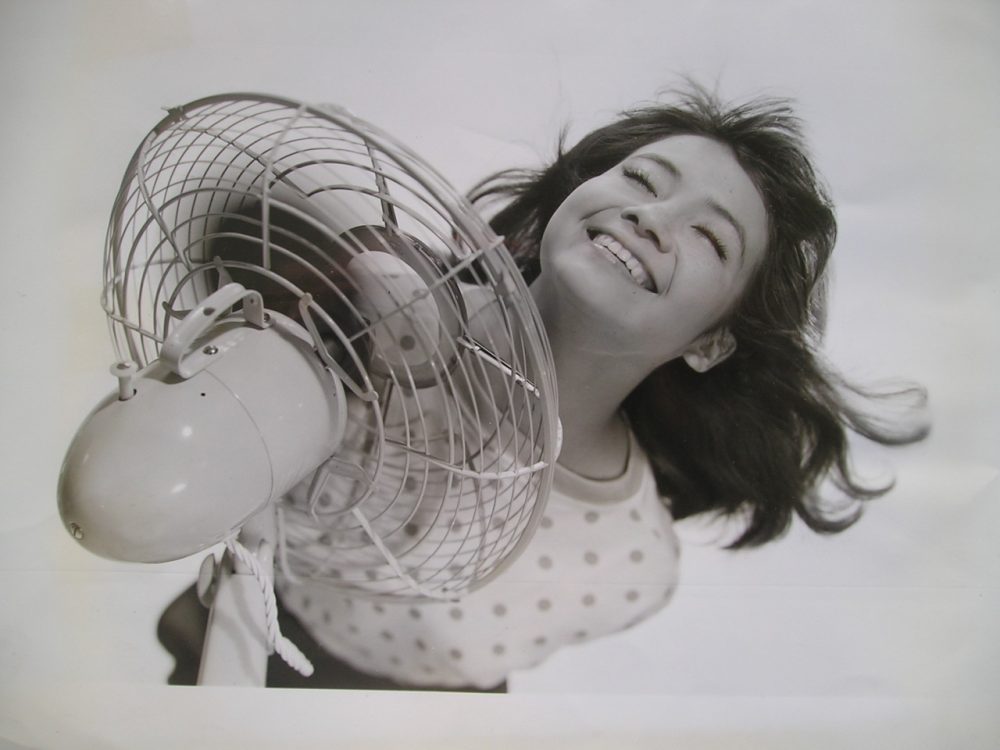 Barbara Beckwith: "My cheeks would swell, my skin turn slippery, and I’d find myself suddenly annoyed with whoever I was with at the time." (bunky's pickle/flickr)