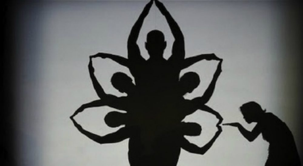 Paul Fallon: "Pilobolus performs around the country and across the globe, but I’m thinking their audience ought to include those who could use a refresher in the art – and necessity – of working together." (Stijn Vogels/flickr)