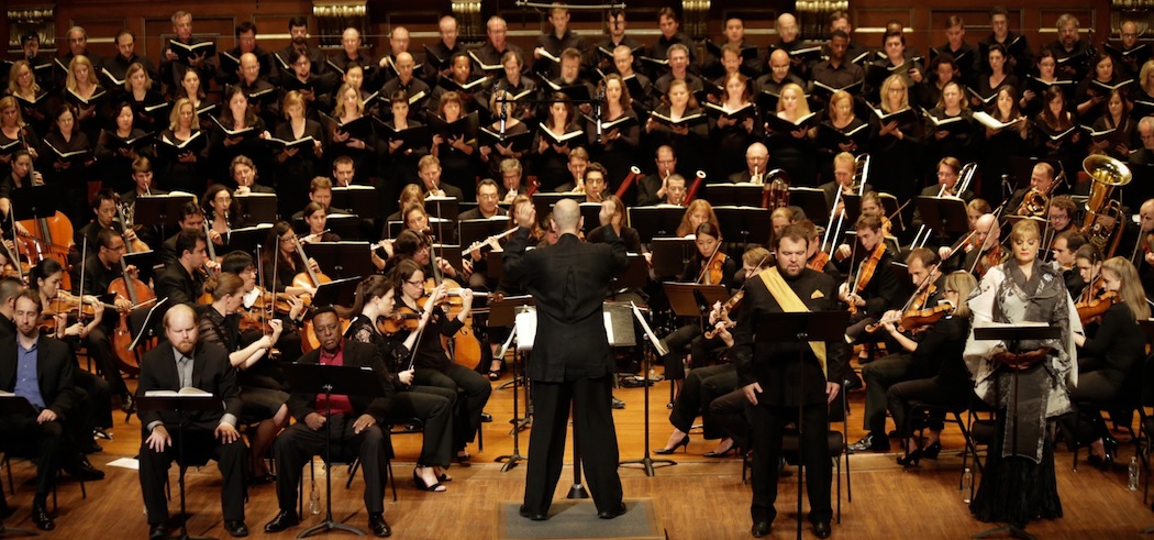 Gil Rose conducts Odyssey Opera. (Kathy Wittman)