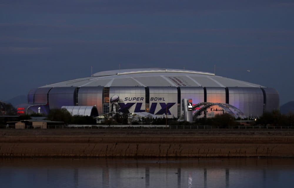 University of Phoenix Stadium, host of this Sunday's Super Bowl, was also the site of Super Bowl XLII in 2008. (Charlie Riedel/AP)