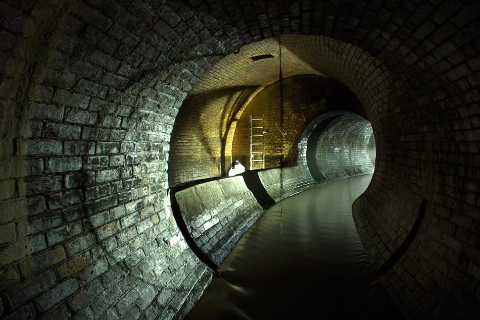 0324_london-sewer.jpg