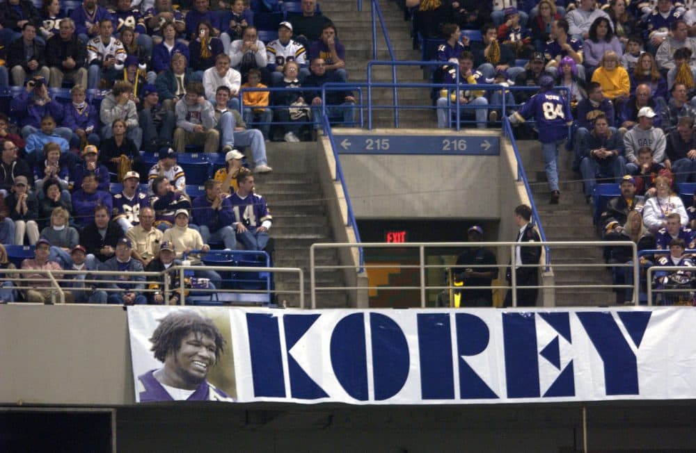 Former NFL player Korey Stringer died of heat stroke at training camp in 2001. The Korey Stringer Institute advocates for the prevention of sudden death in sport. (Elsa/Allsport)