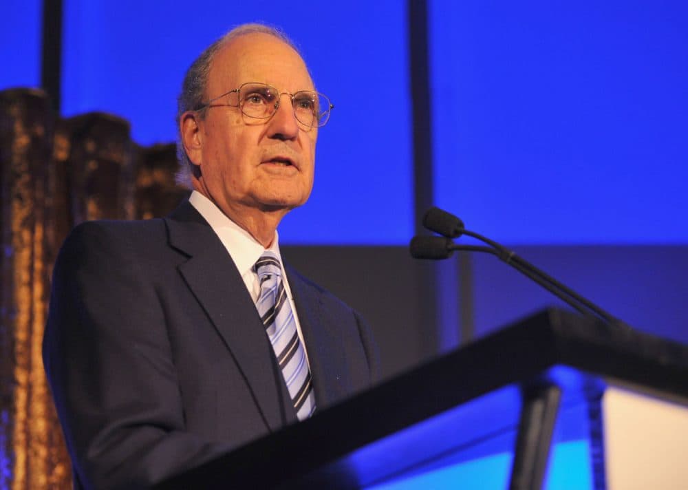 The former U.S. Senator from Maine is voicing his support for the President's proposed deal with Iran.