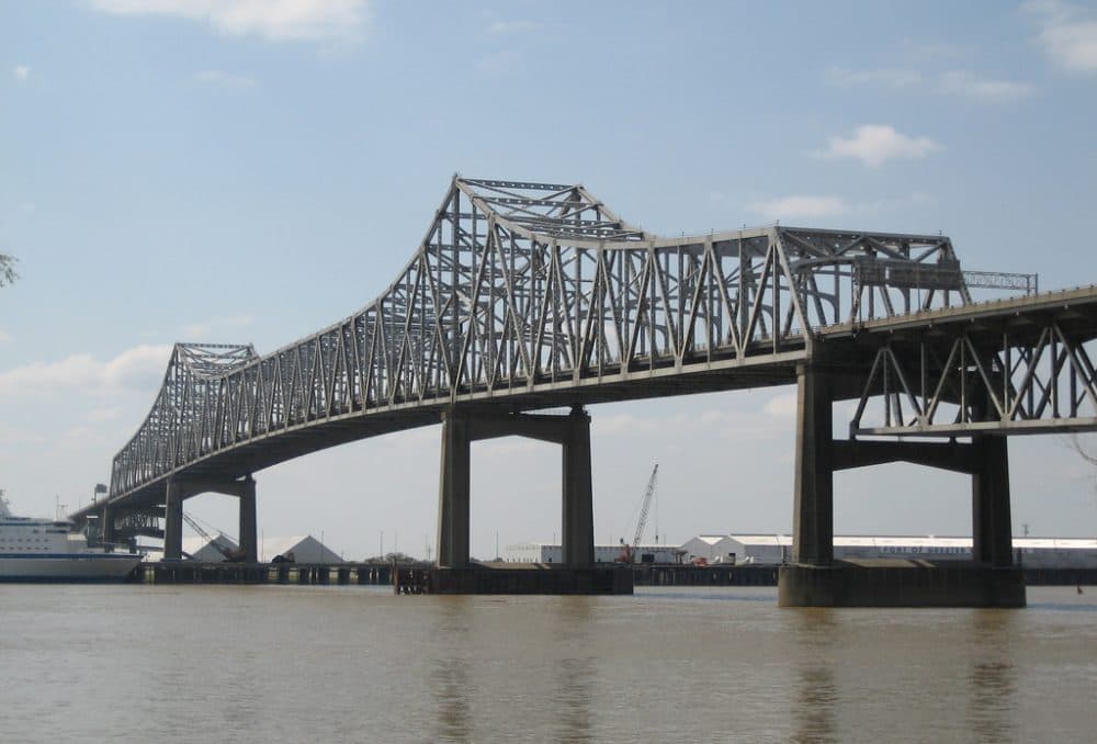The bridge over the Mississippi River into Baton Rouge often becomes congested with traffic. (christopherlin/Flickr)