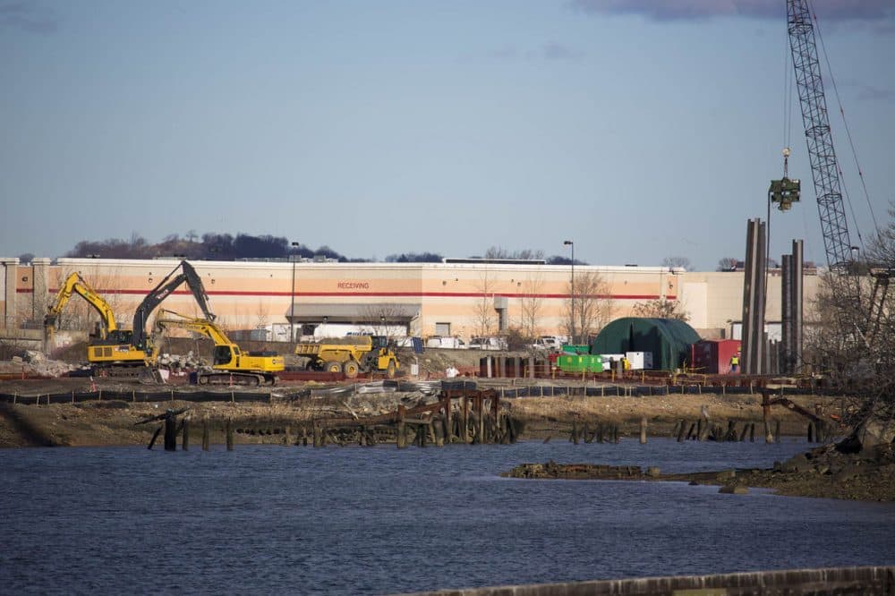 Contractors work on the site of the future Wynn casino in Everett in December 2015. (Jesse Costa/WBUR)