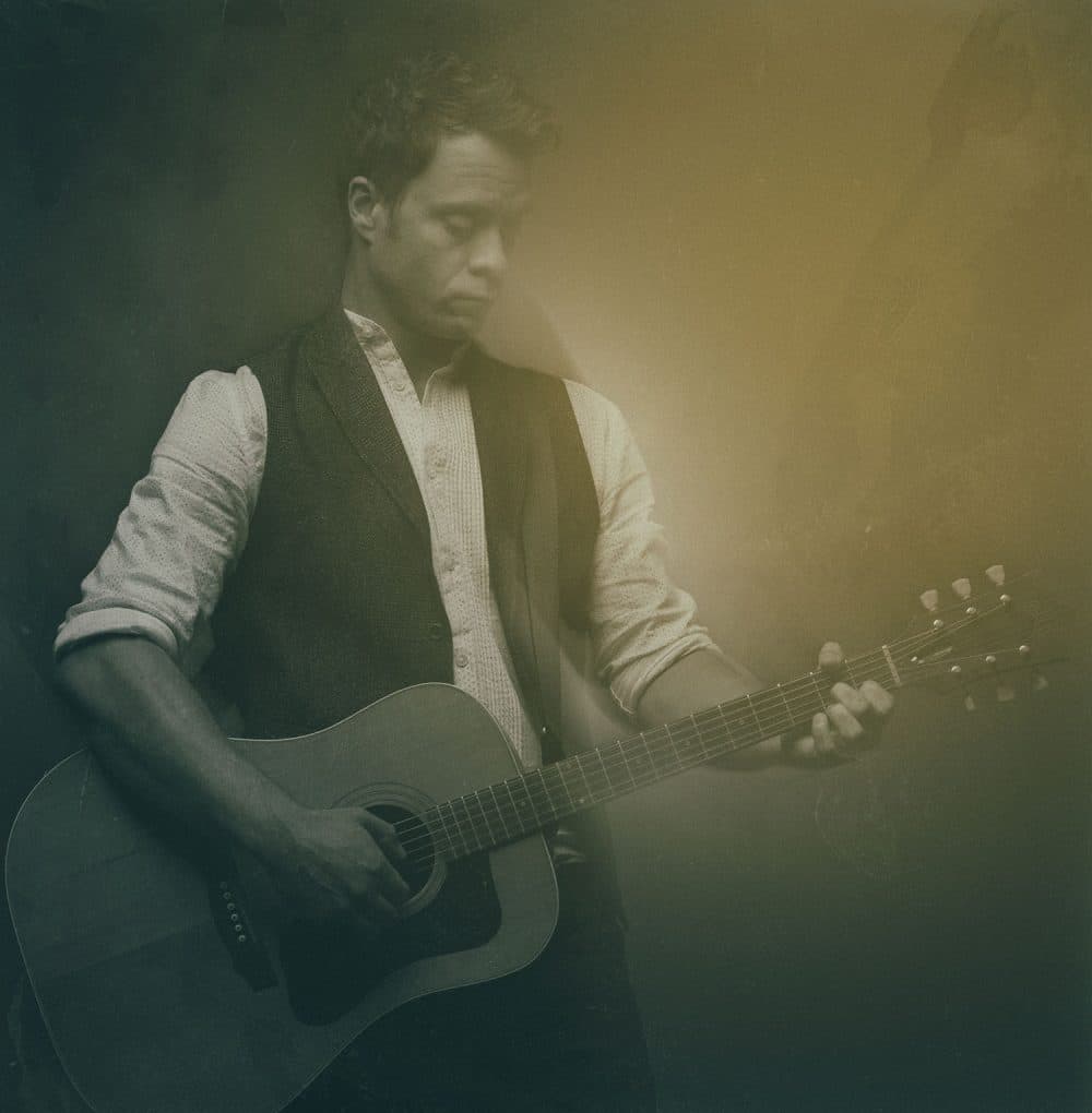 A New Album From SoulSteeped, SoftRocking Folkie Amos Lee The ARTery