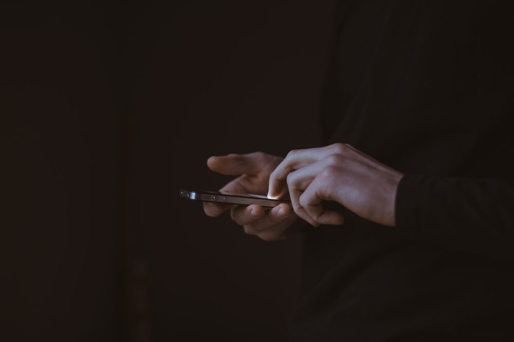 The constant stream of gossip, photos, videos, updates, tweets, news and information online has been a growing distraction for many people. (Unsplash)