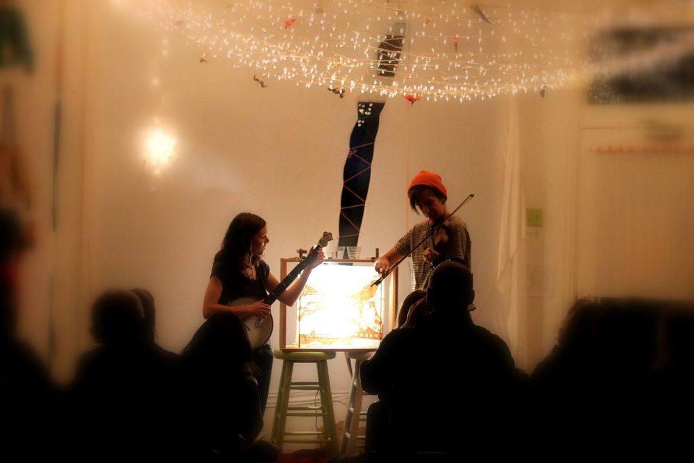 Folk duo Anna & Elizabeth. (Courtesy M. Johnsen)