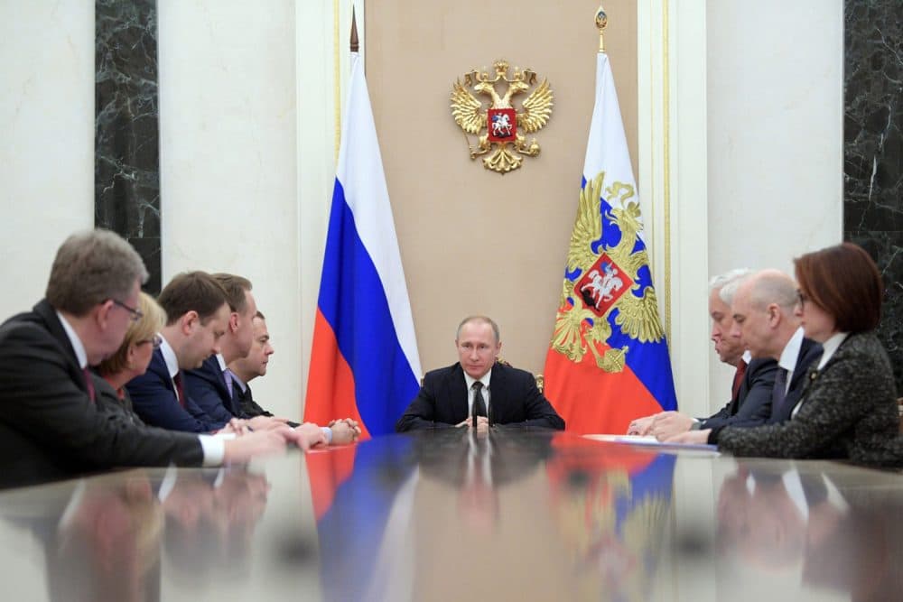 Russian President Vladimir Putin chairs a meeting on economic issues in the Kremlin in Moscow. (Alexei Druzhinin/ AP)