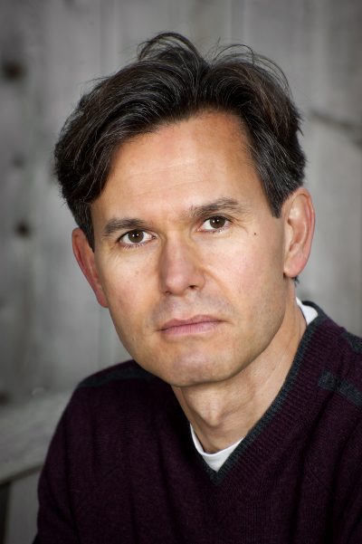 Andrew Krivák (Dario Prager).