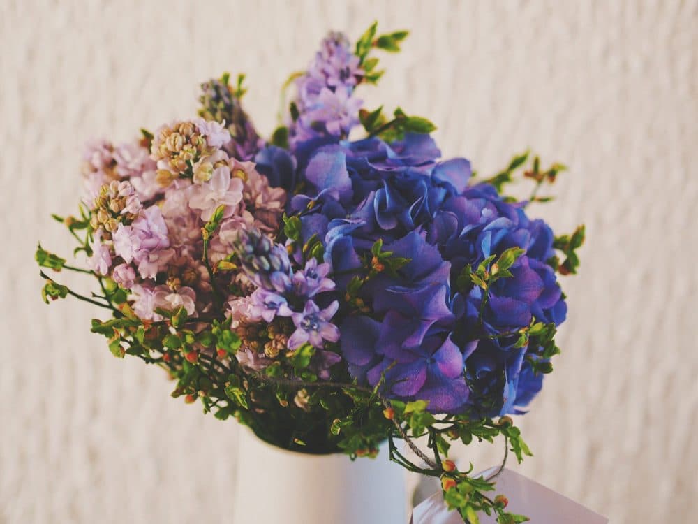 Hospice gave my family time to say goodbye, to tell my mother we loved her, to reminisce about her life and our lives, about what had been and what was yet to be, writes Tom Keane. (Unsplash/Caroline Ingebrigtsen)