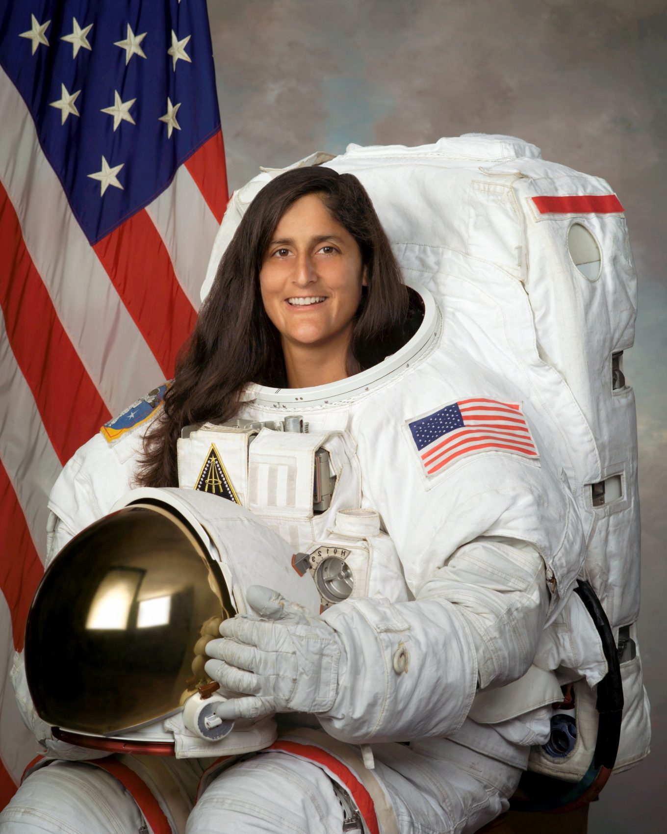 Nasa Astronaut Sunita Suni Williams 2024 - Rayna Cathrine