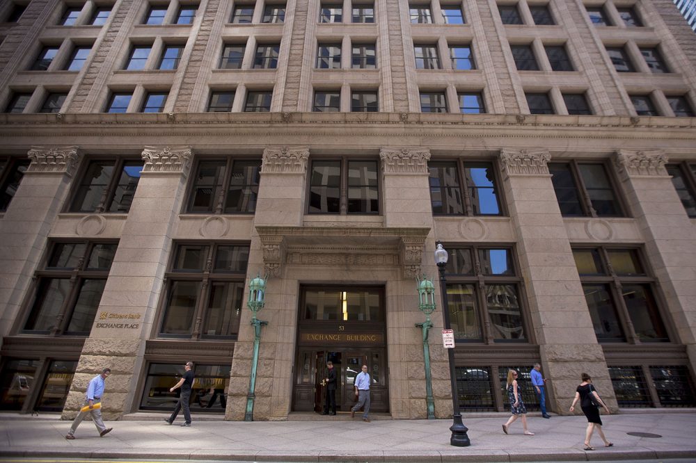 Earlier this year the Boston Globe moved its editorial and business operations to the second and third floors of Exchange Place at 53 State St. (Jesse Costa/WBUR)