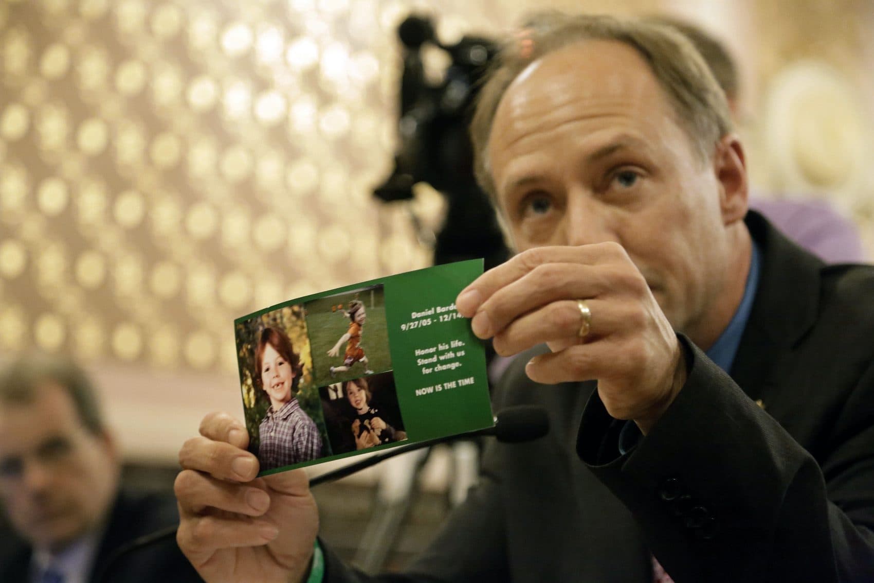 Families reach $73 million settlement with gunmaker of rifle used in