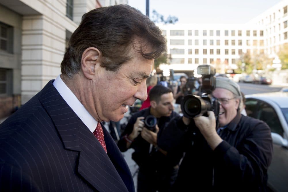 Paul Manafort, President Donald Trump's former campaign chairman, departs Federal District Court, Thursday, Nov. 2, 2017, in Washington. (Andrew Harnik/AP)