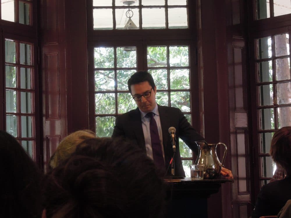 Ryan Lizza (kellywritershouse/flickr)