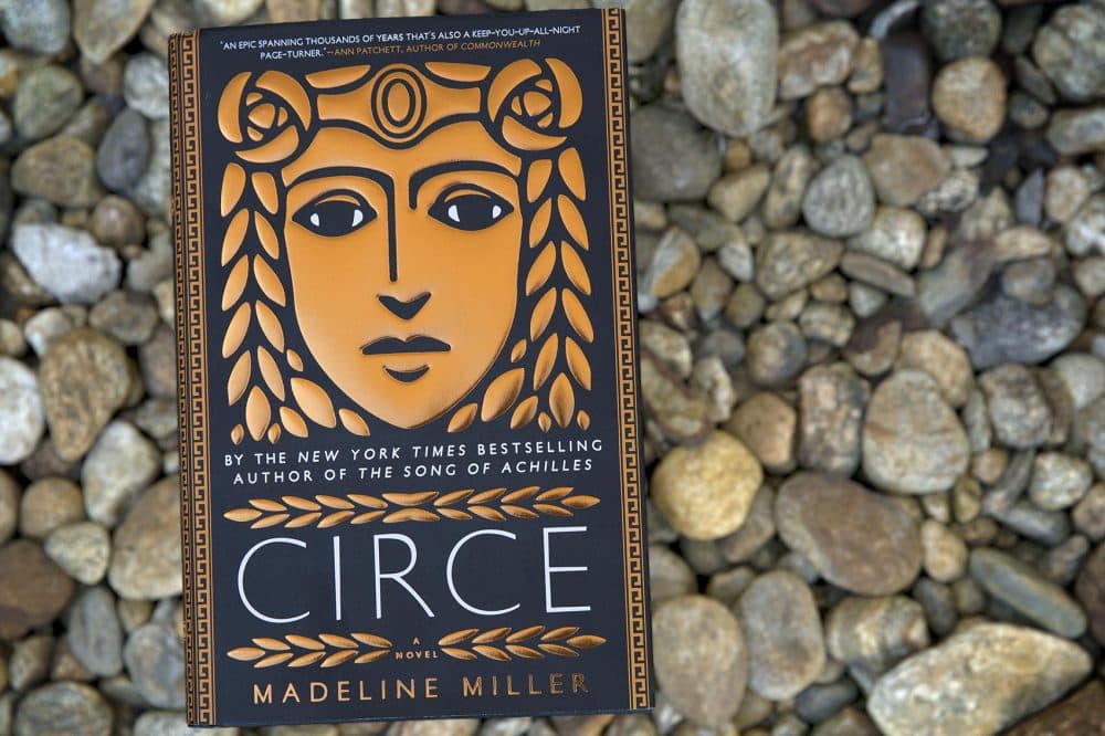 circe book genre