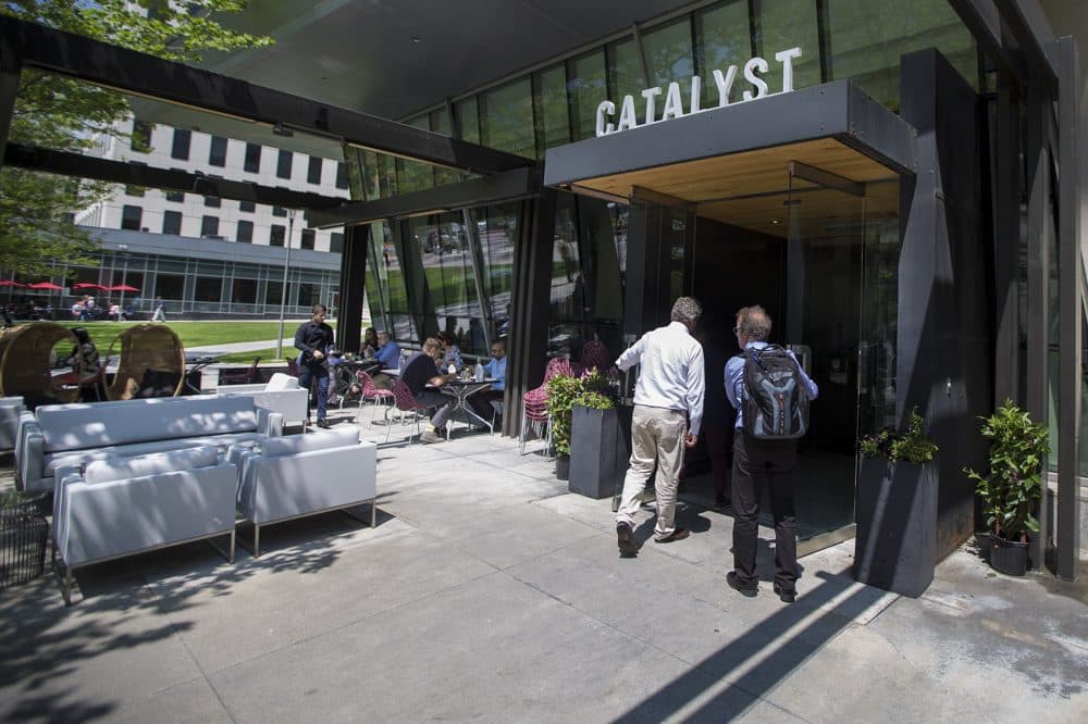 The "tribes" of biotech often do lunch at Catalyst restaurant in Kendall Square. (Jesse Costa/WBUR)