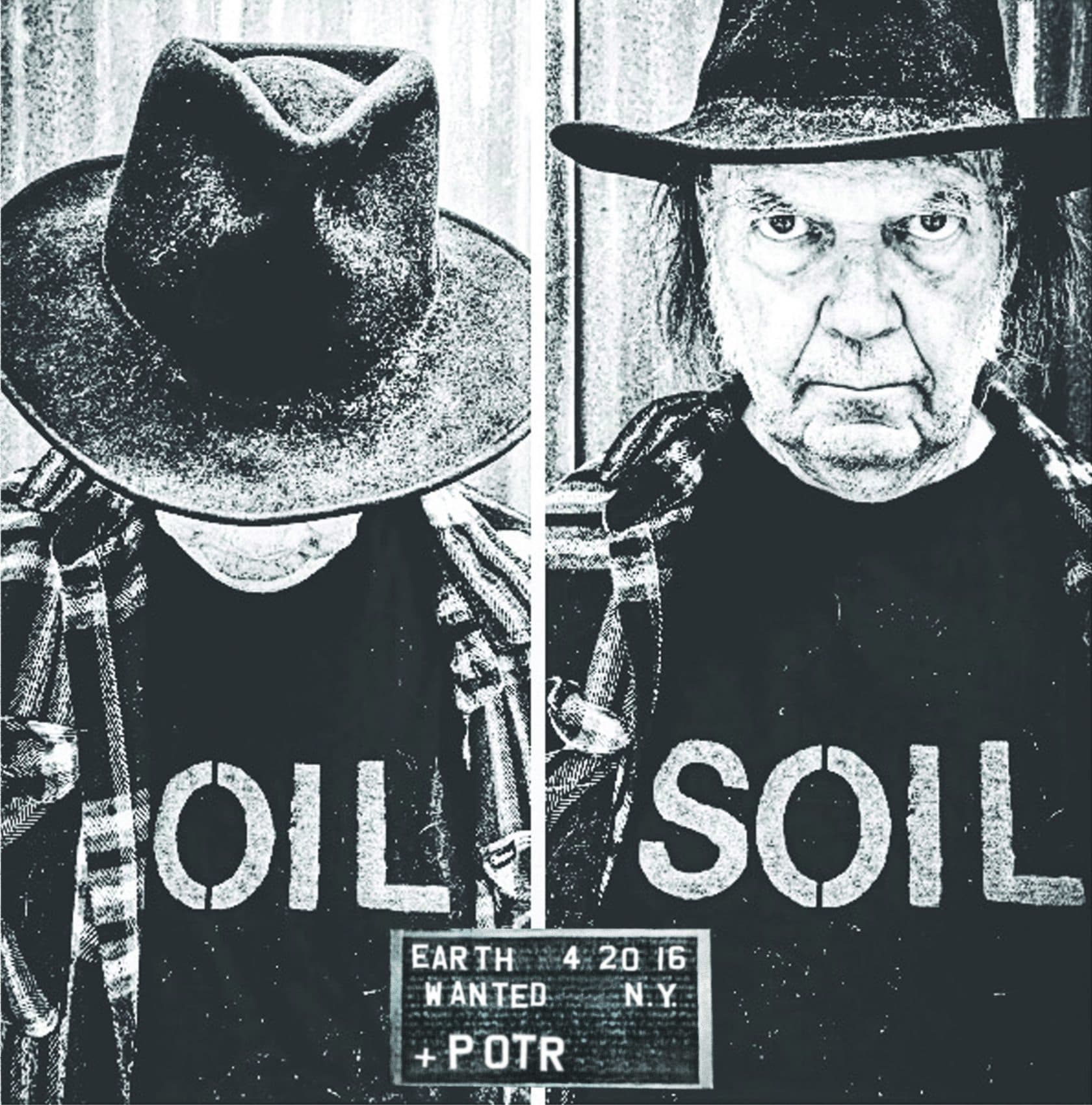 Neil Young Wraps Up Solo (Mostly) Acoustic Tour With 2 SoldOut Boston