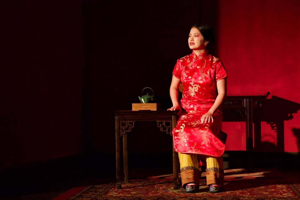 Shannon Tyo in "The Chinese Lady" at the Barrington Stage Company. (Courtesy Eloy Garcia)