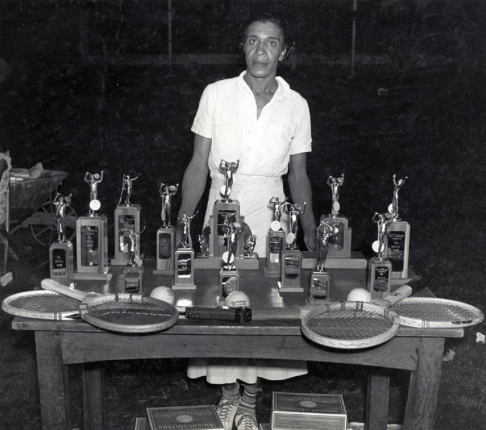 Ora Washington will be inducted into the Naismith Memorial Basketball Hall of Fame this year. (Courtesy Philadelphia Tribune/John W. Mosley Photograph Collection, Charles L. Blockson Afro-American Collection, Temple University Libraries)