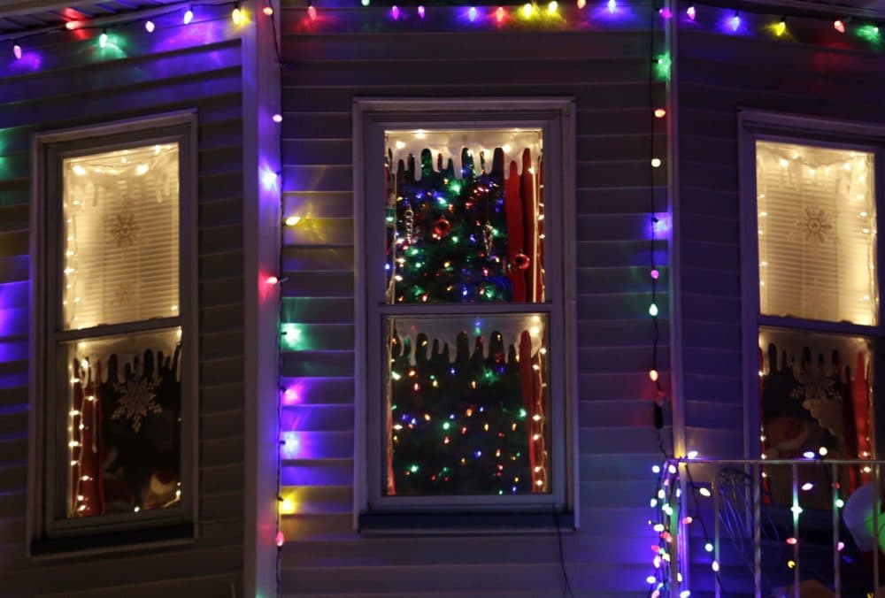 12 Places To Check Out The Best Holiday Lights In (Greater) Boston ...