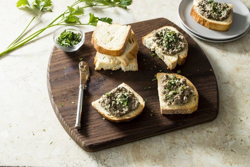 Crostini with Chicken Liver Spread (Courtesy of America's Test Kitchen )