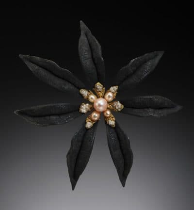 "Murmuring" brooch by Heather White (Courtesy of the artist)