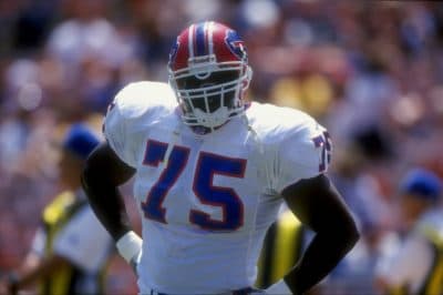 Wiley playing with the Buffalo Bills in 1998. (Getty Images/Todd Warshaw)
