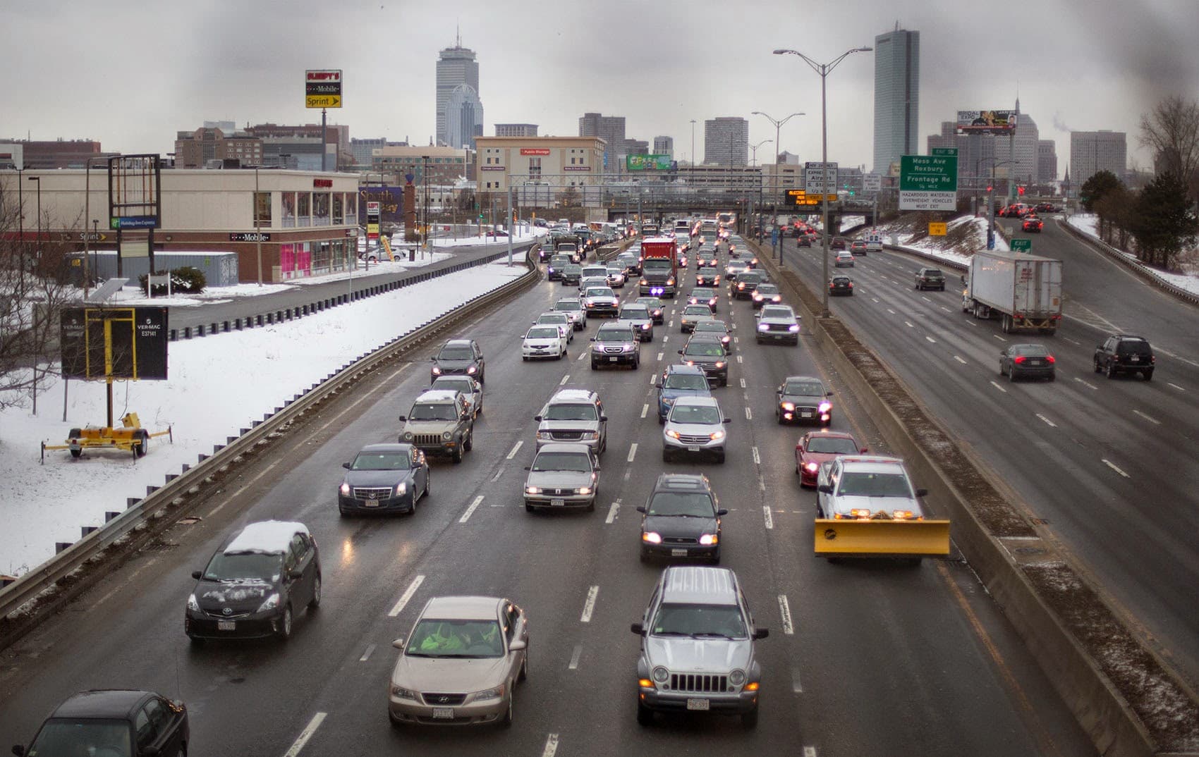 Heavy early afternoon traffic is seen on I-93 South as people head for home early ahead of a storm. (Robin Lubbock/WBUR)