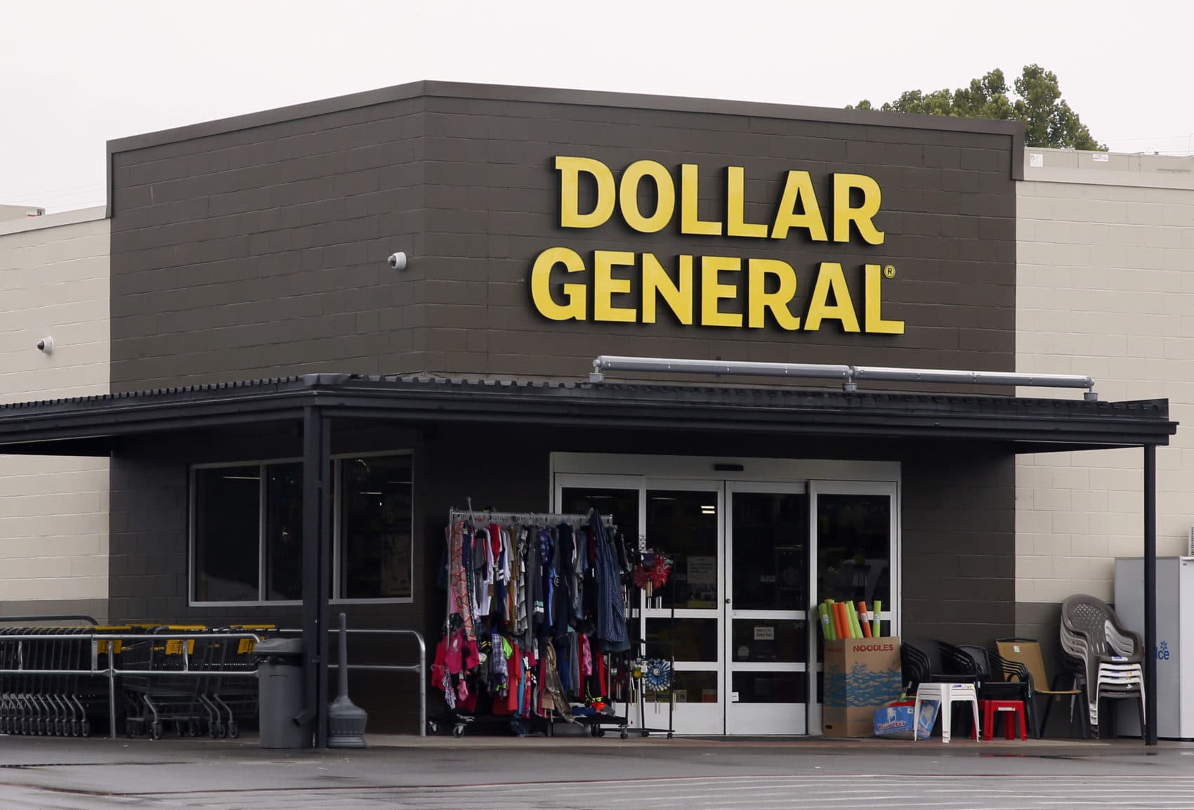 A Dollar General store in Luther, Oklahoma. (Sue Ogrocki/AP)