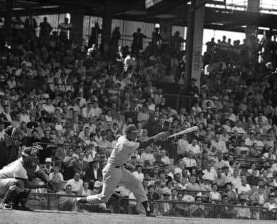 Ernie Banks was inducted into the Baseball Hall of Fame in 1977. (AP)
